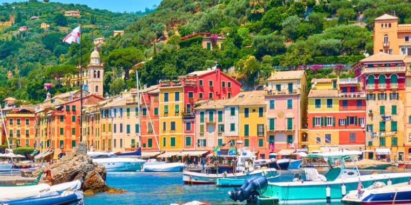 Letní inspirace italským pobřežím – Barvy oživují interiér