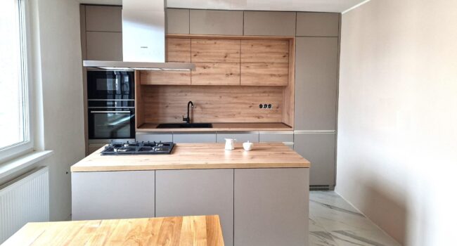 Moderní kuchyně v elegantním designu